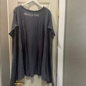 Magnolia Pearl Flowy Tunic one size fits most grey or ozzy color